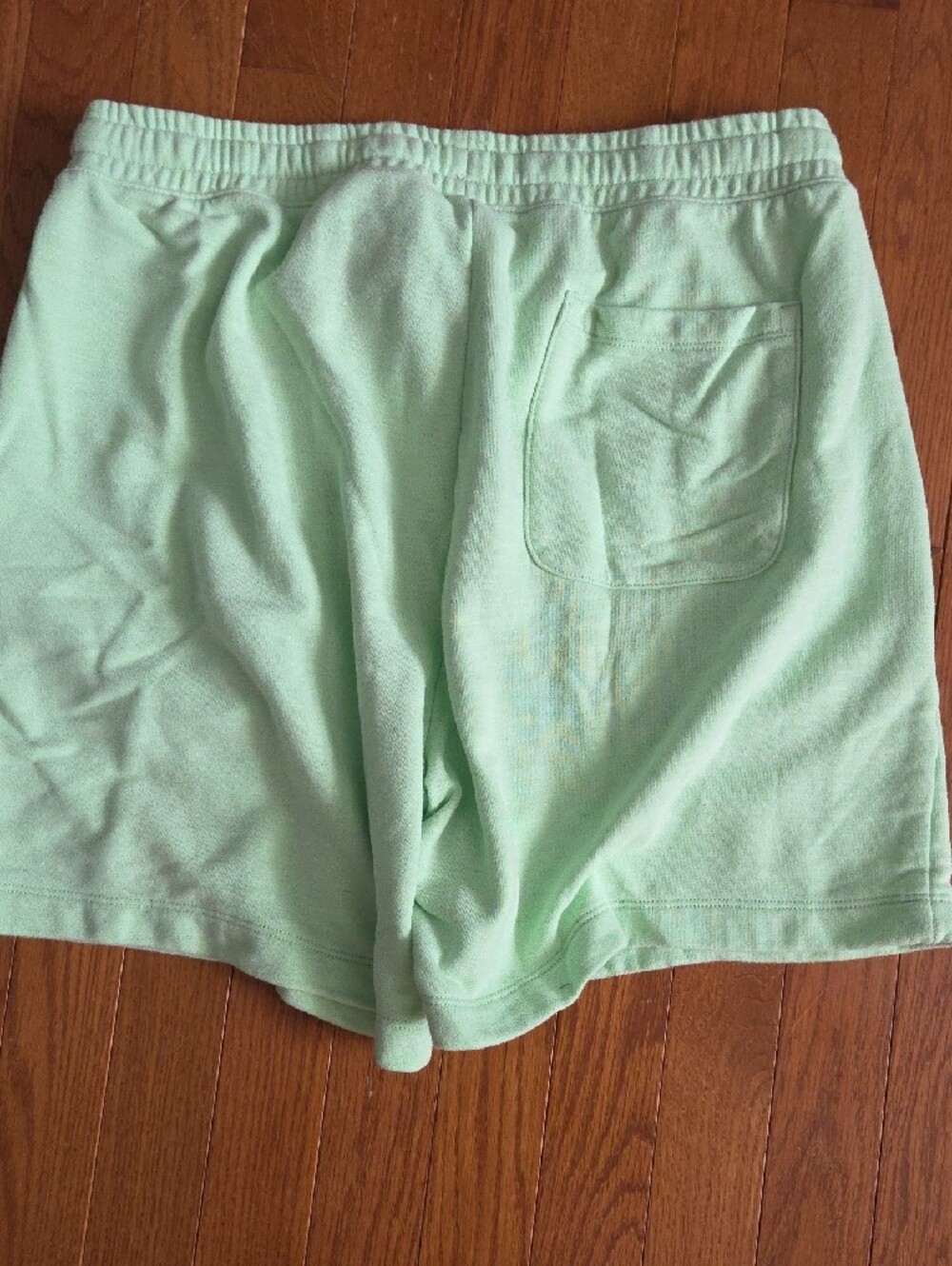 Vineyard Vines Mint Green Athletic Shorts with White Drawstring - Picture 4 of 5